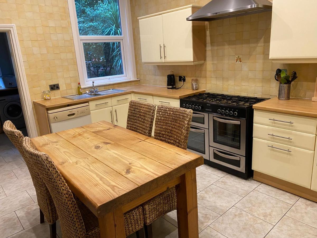 Villa With Park Views Close To Liverpool Centre Extérieur photo