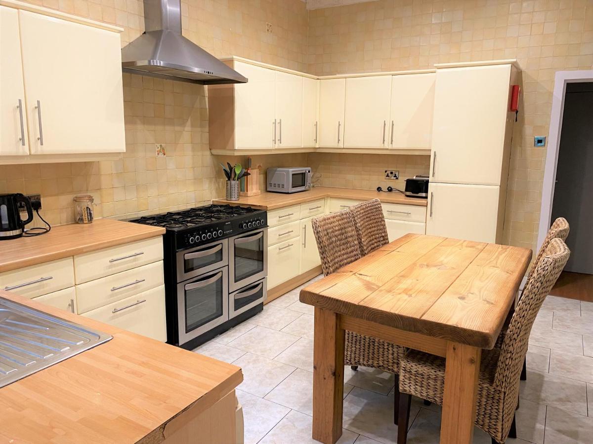 Villa With Park Views Close To Liverpool Centre Extérieur photo
